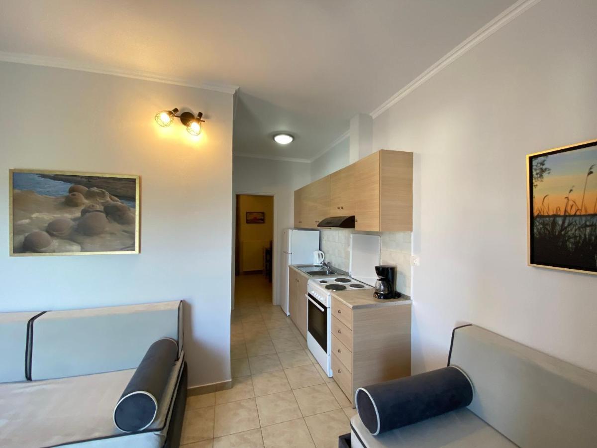 Caviro Apartment Moudhros Ngoại thất bức ảnh